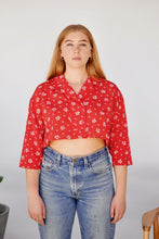 Load image into Gallery viewer, Upcycled Vintage Top - Vintage blouse cropped and open back - Size Large